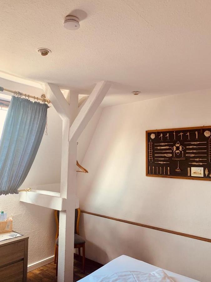 Hotel Alt-Emder Buergerhaus à Emden Extérieur photo