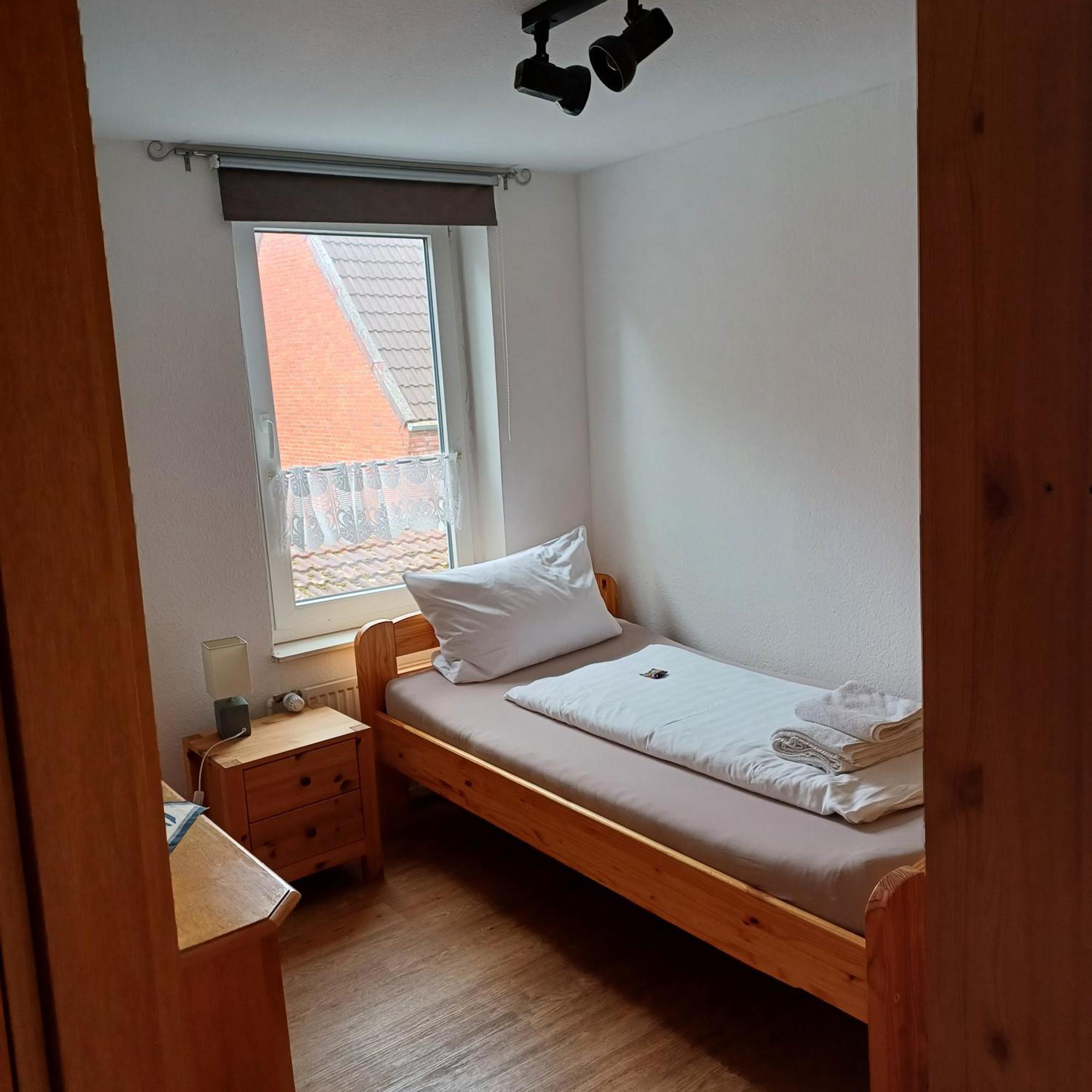 Hotel Alt-Emder Buergerhaus à Emden Extérieur photo