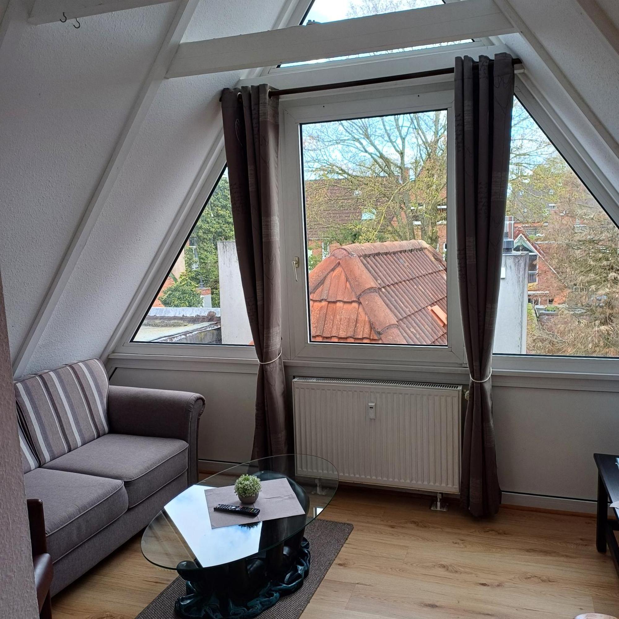 Hotel Alt-Emder Buergerhaus à Emden Extérieur photo