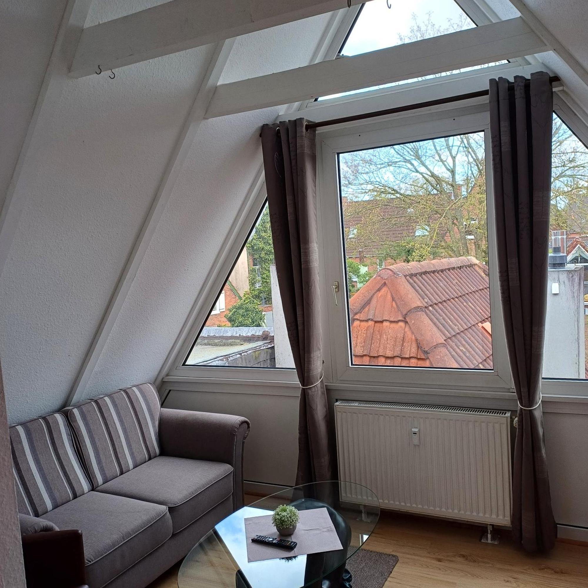 Hotel Alt-Emder Buergerhaus à Emden Extérieur photo